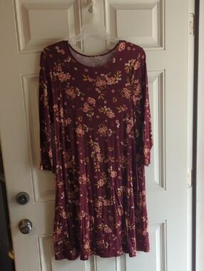 Time and Tru Burgundy Floral Long Sleeve Swing Dress